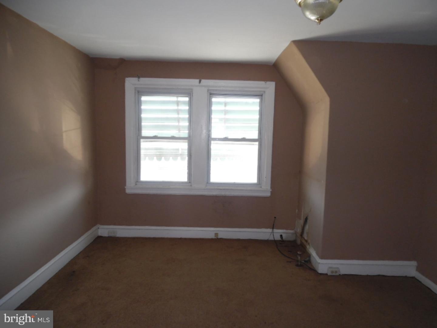 7131 Radbourne Road Upper Darby, PA 19082 - Photo 11 of 12