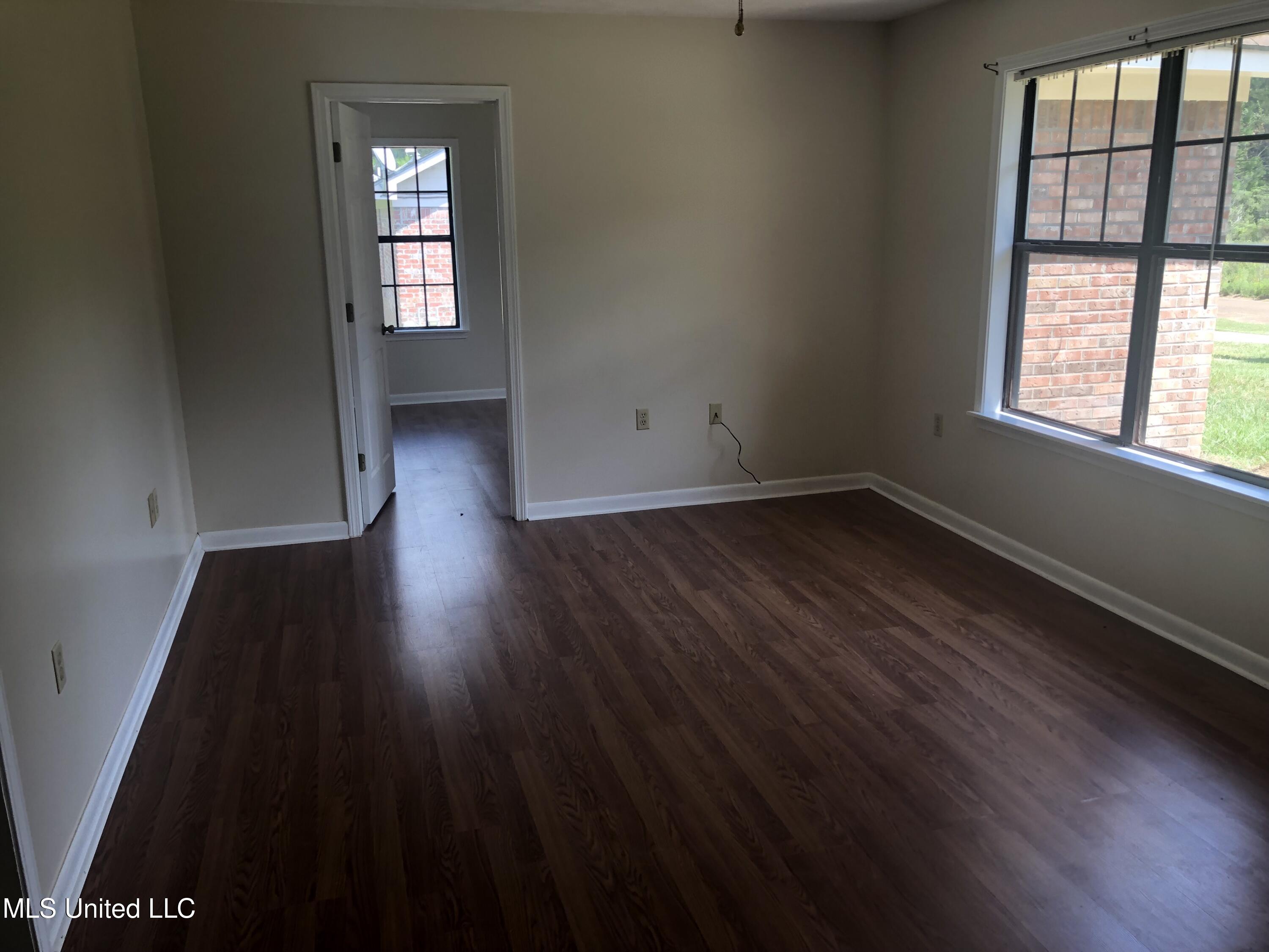 69 Wiley Avenue Durant, MS 39063 - Photo 6 of 7 IMG_1281