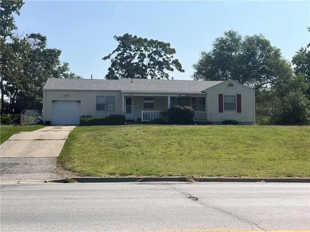 $165,000 | 6333 Blue Ridge, Raytown, MO 64133