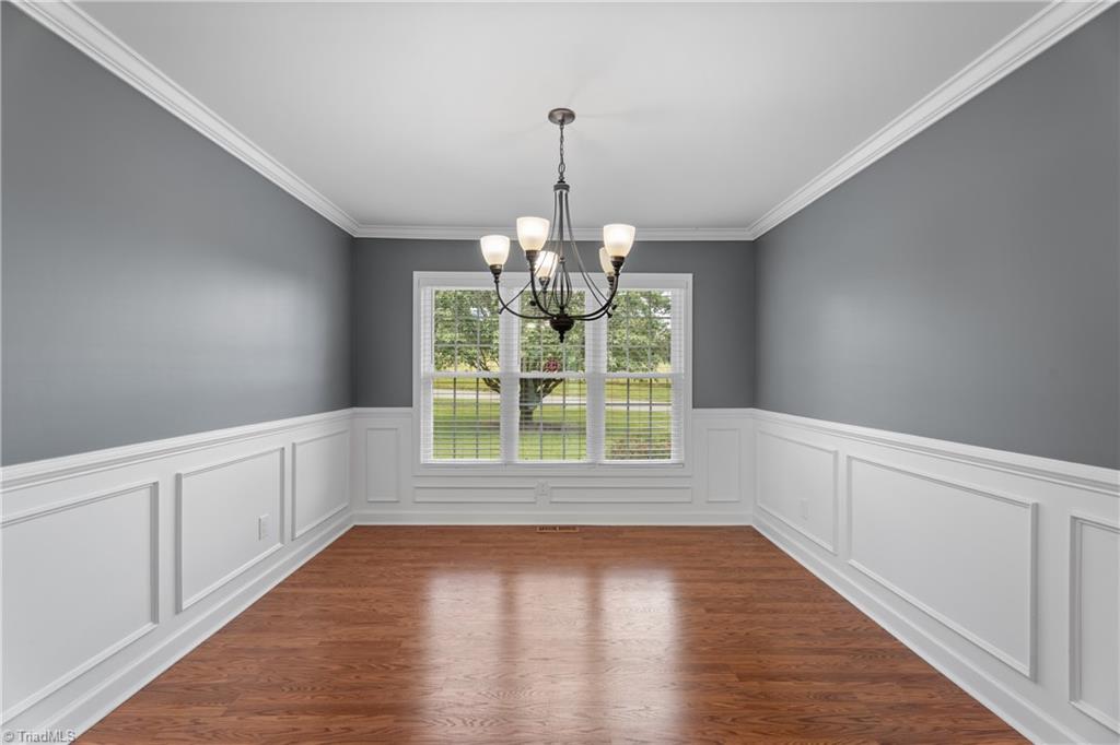 2531 Slate Road King, NC 27021 - Photo 6 of 40 Dining Room