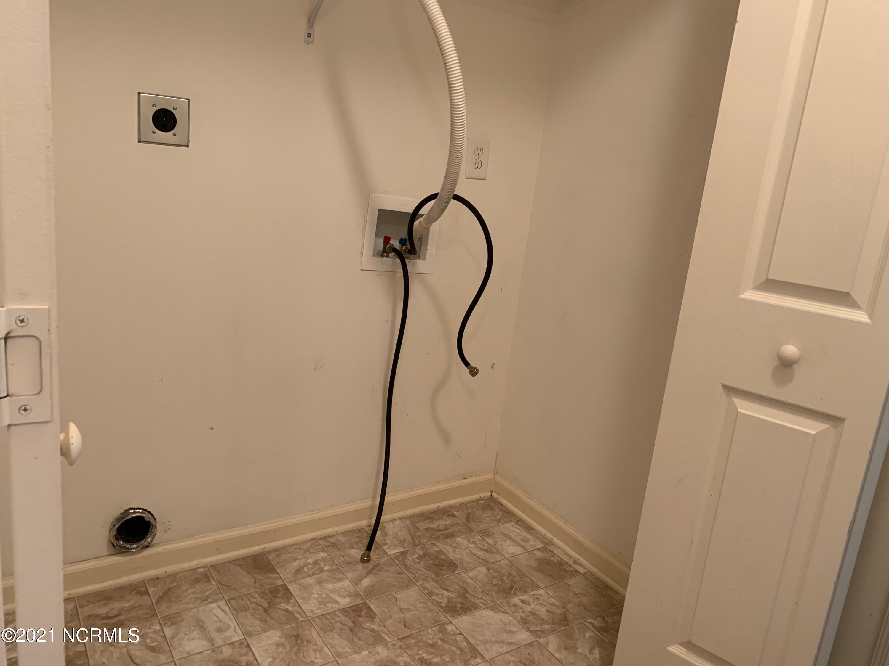 105 Arrowhead Trail New Bern, NC 28562 - Photo 14 of 20 IMG_0573