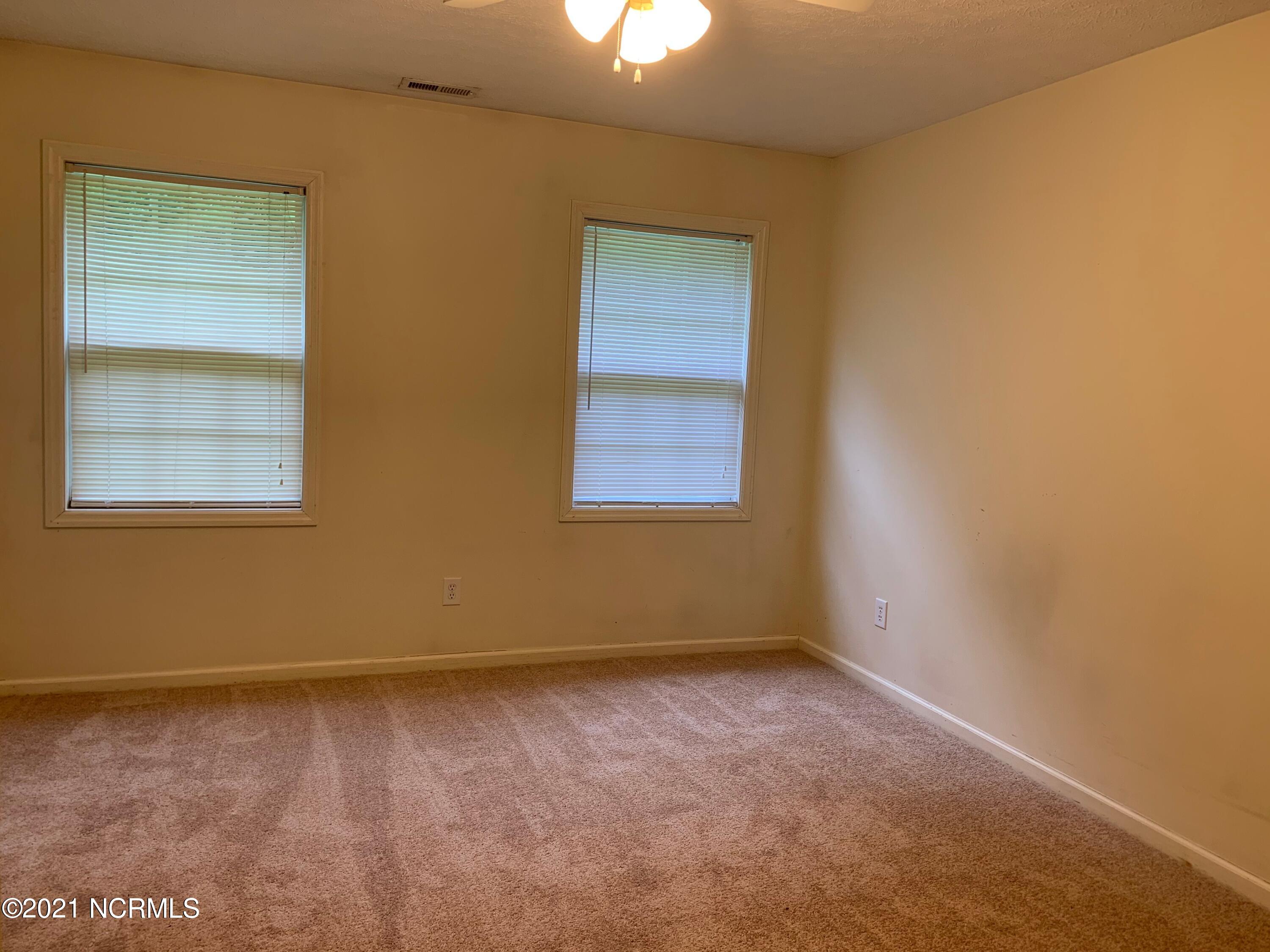 105 Arrowhead Trail New Bern, NC 28562 - Photo 7 of 20 IMG_0574