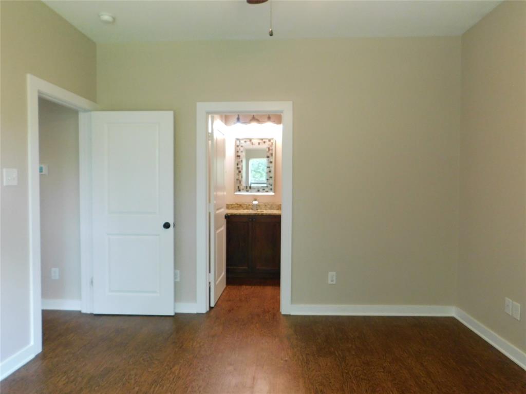 673 Copenhavr Street Pilot Point, TX 76258 - Photo 11 of 24