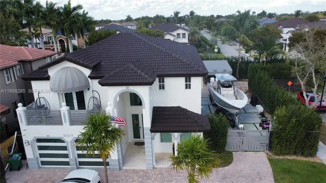 $1,100,000 | 16411 Southwest 60th Terrace, Miami, FL 33193