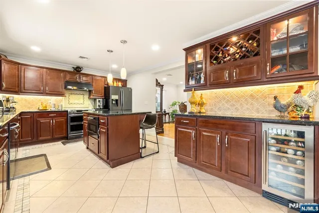 $869,000 | 385 A Roosevelt Street, Fairview, NJ 07022