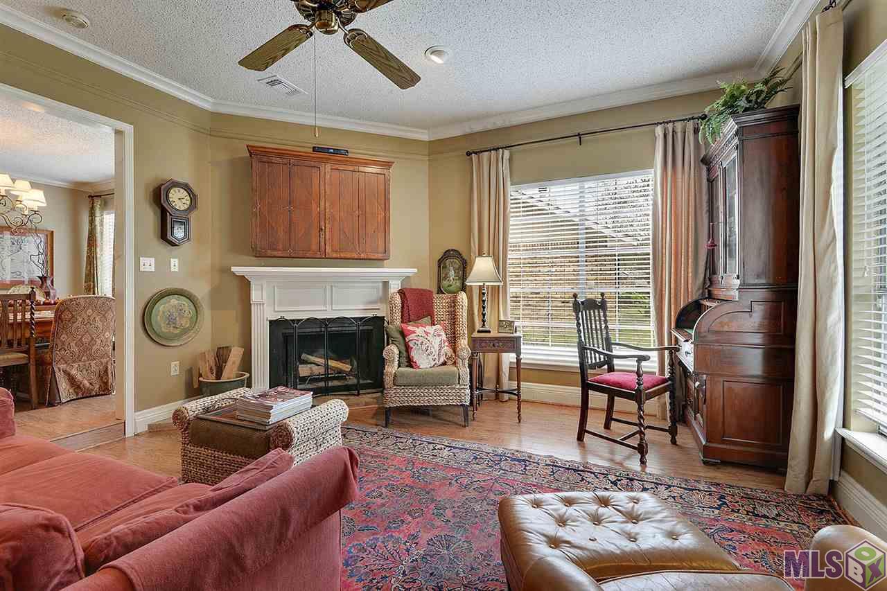 3914 Country View Drive Baton Rouge, LA 70817 - Photo 2 of 22 Lovely Fireplace