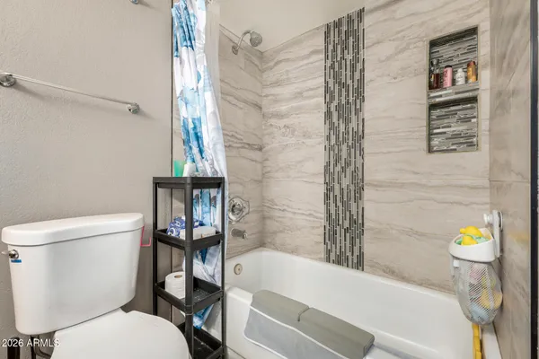 $444,944 | 1833 North Edgewater Circle, Mesa, AZ 85207