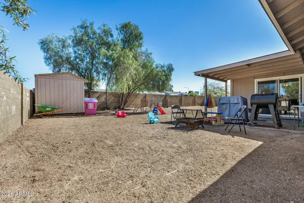 $444,944 | 1833 North Edgewater Circle, Mesa, AZ 85207