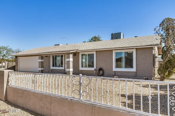 $444,944 | 1833 North Edgewater Circle, Mesa, AZ 85207