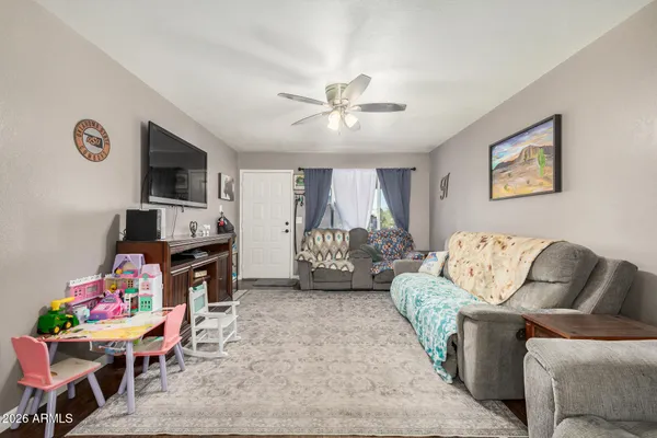 $444,950 | 1833 North Edgewater Circle, Mesa, AZ 85207