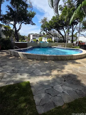 $3,425 | 3030 Pualei Circle, Unit 311, Honolulu, HI 96815