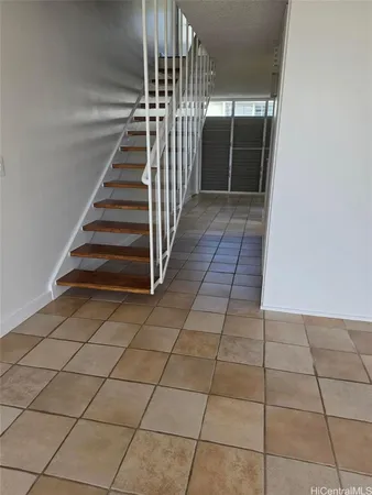 $3,425 | 3030 Pualei Circle, Unit 311, Honolulu, HI 96815