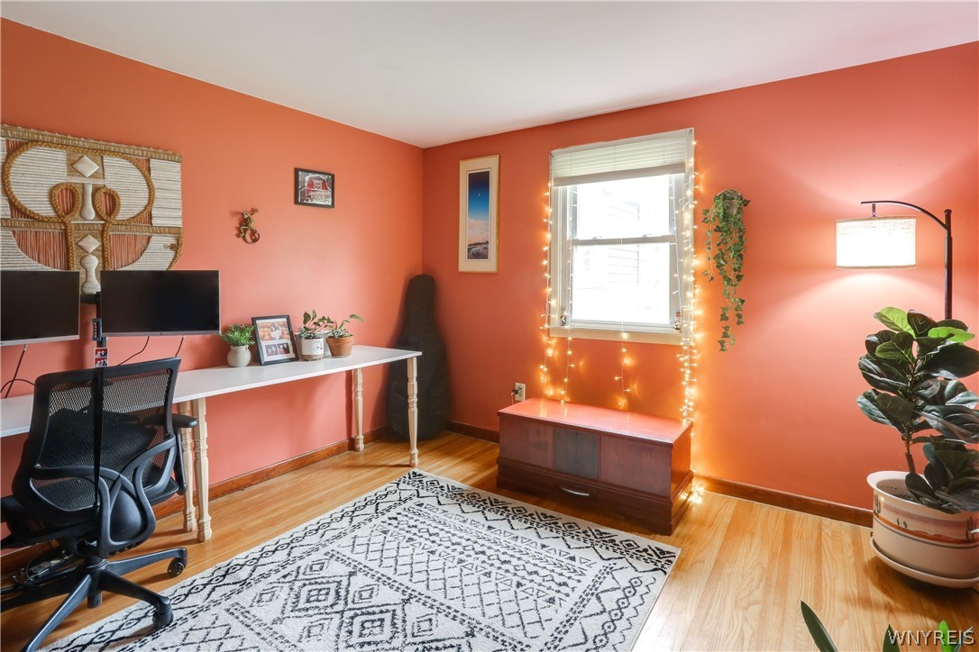 373 Ayer Road Amherst, NY 14221 - Photo 16 of 23