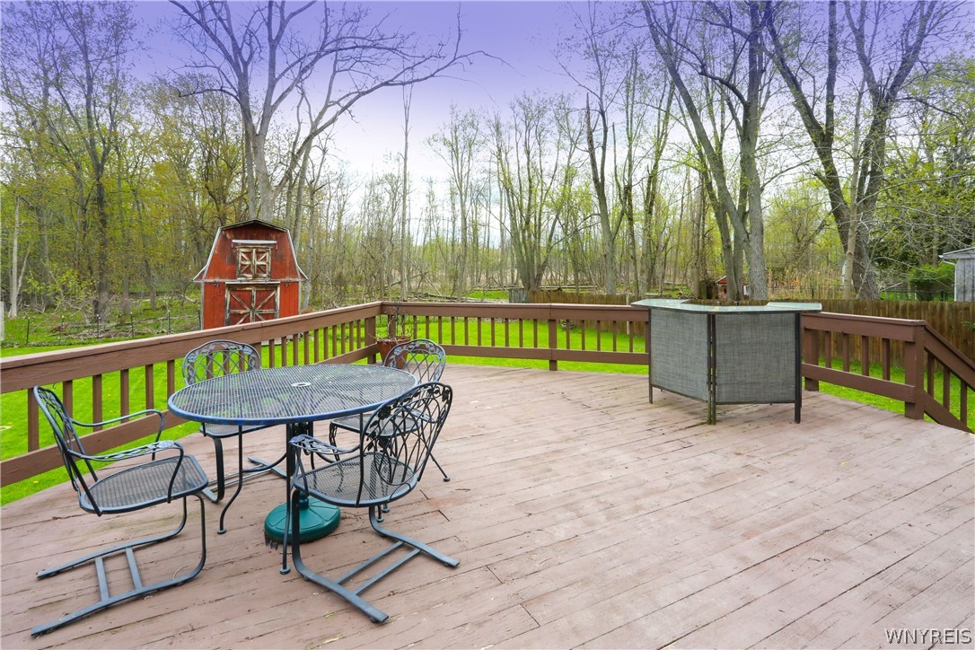 373 Ayer Road Amherst, NY 14221 - Photo 20 of 23