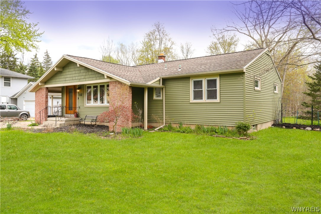 373 Ayer Road Amherst, NY 14221 - Photo 3 of 23