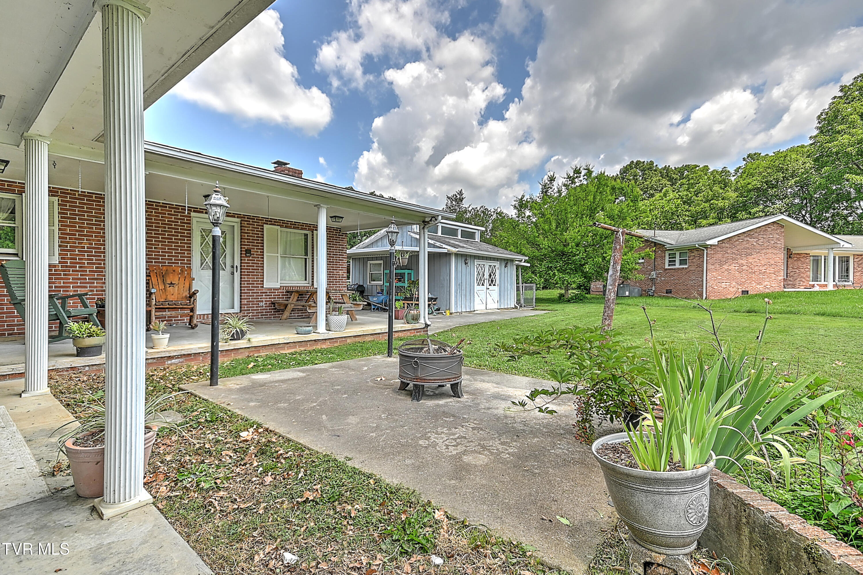 509 9th Street Erwin, TN 37650 - Photo 18 of 60 509 9th St MR-62
