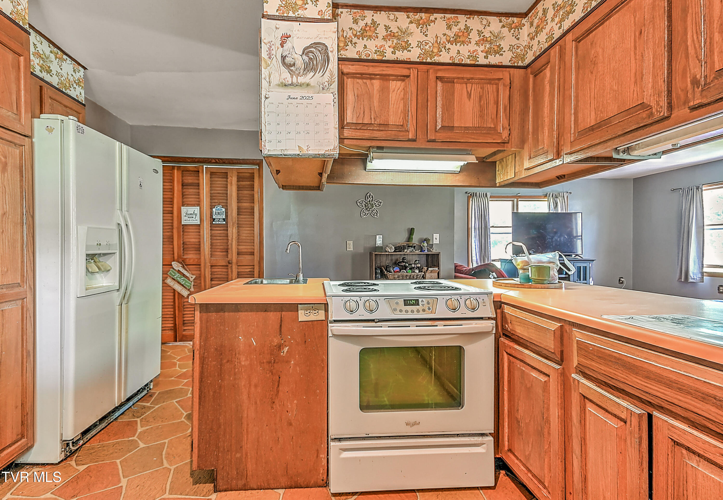 509 9th Street Erwin, TN 37650 - Photo 34 of 60 509 9th St MR-41