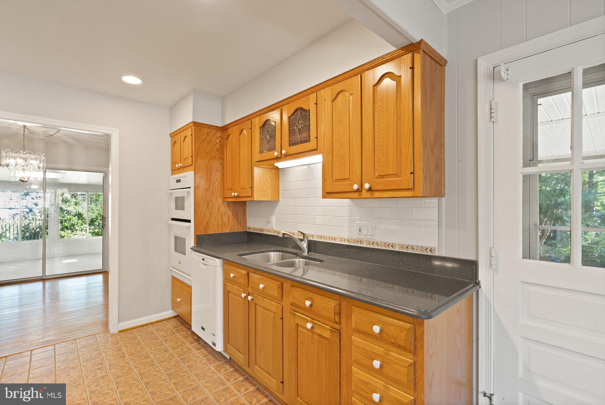 2403 Arrow Park Drive Alexandria, VA 22306 - Photo 14 of 45