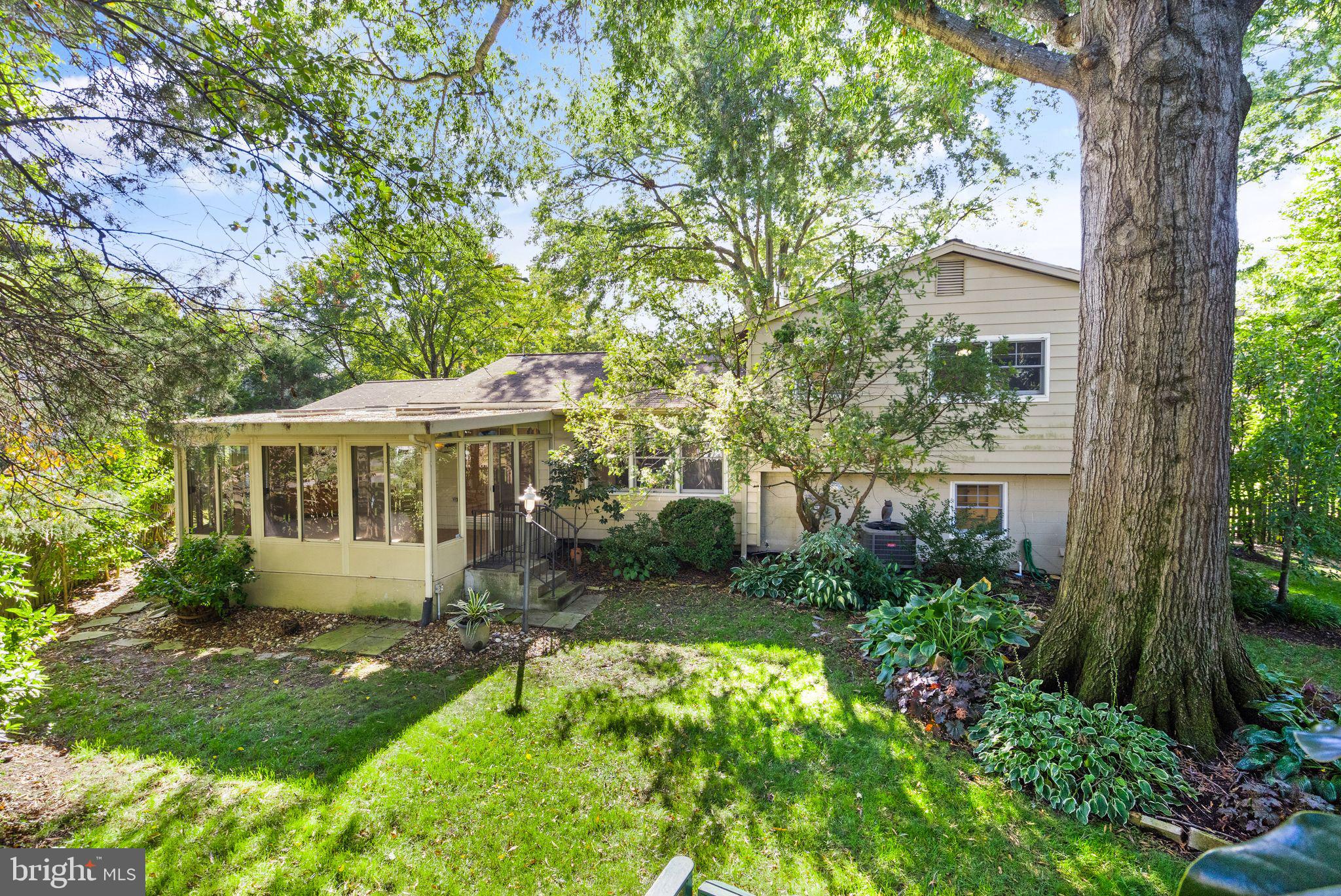 2403 Arrow Park Drive Alexandria, VA 22306 - Photo 40 of 45