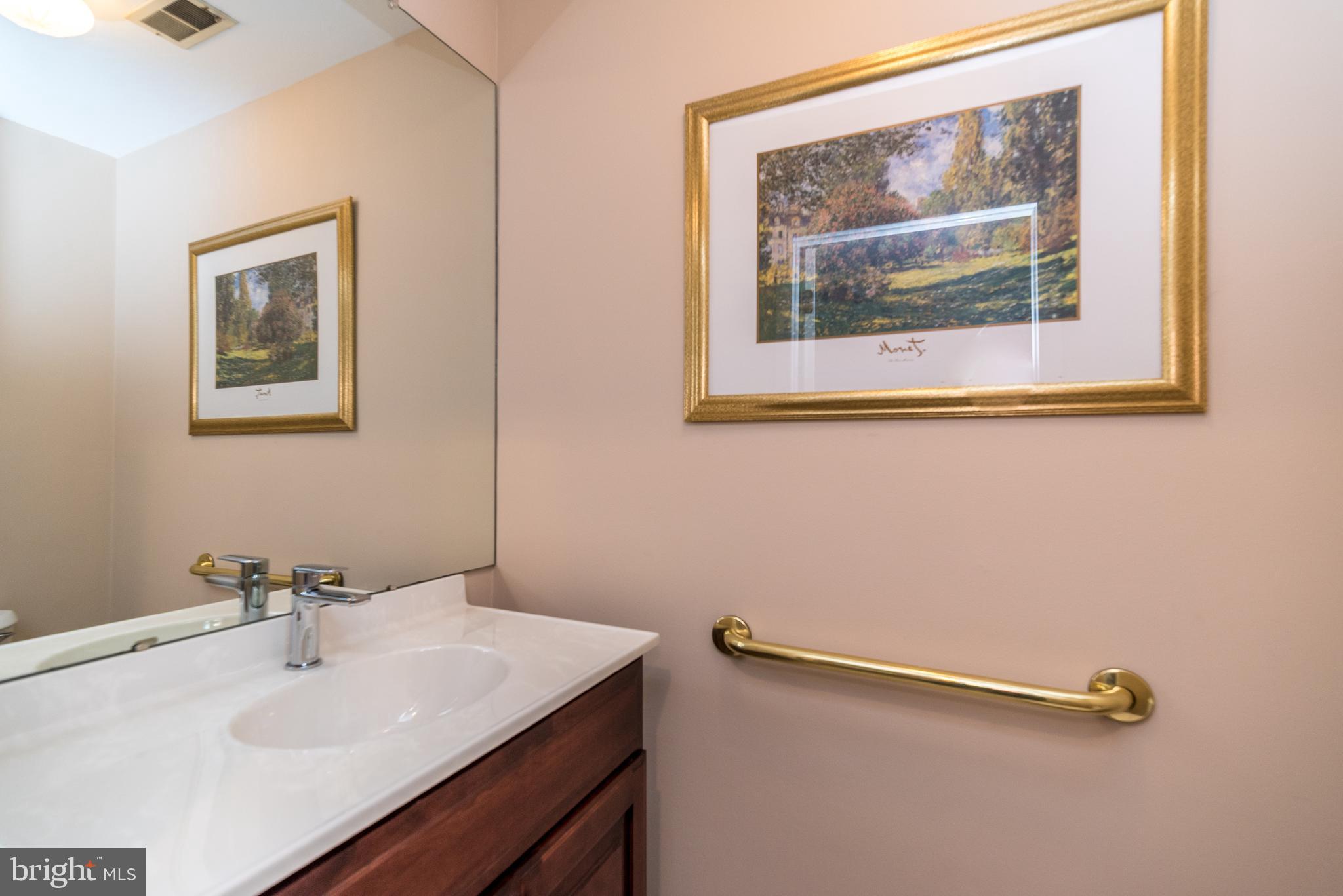 1483 Rosebud Road Southampton, PA 18966 - Photo 28 of 58 Powder Room