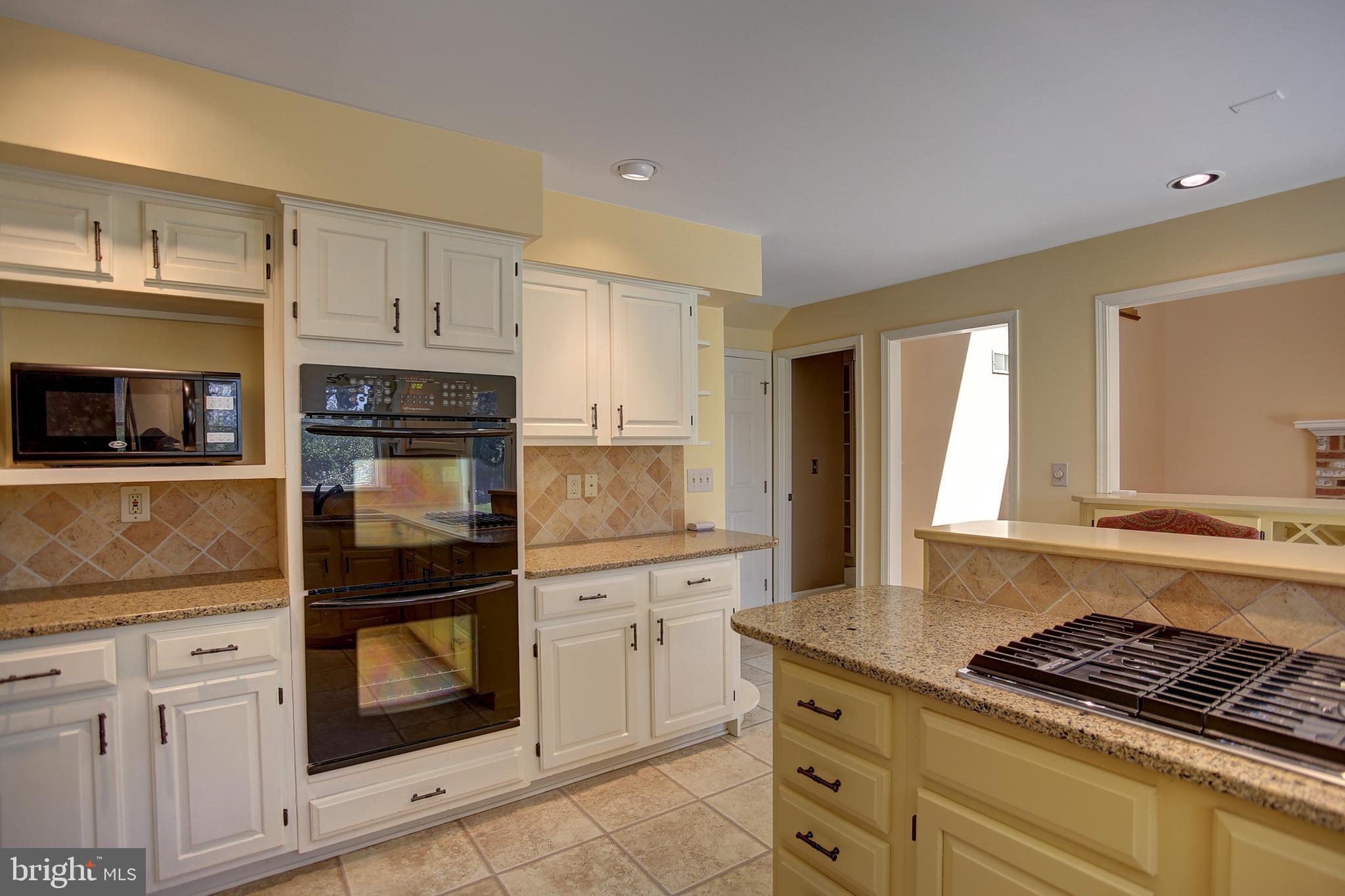 1022 Armstrong Road Carlisle, PA 17013 - Photo 12 of 32 Gallery Image 12