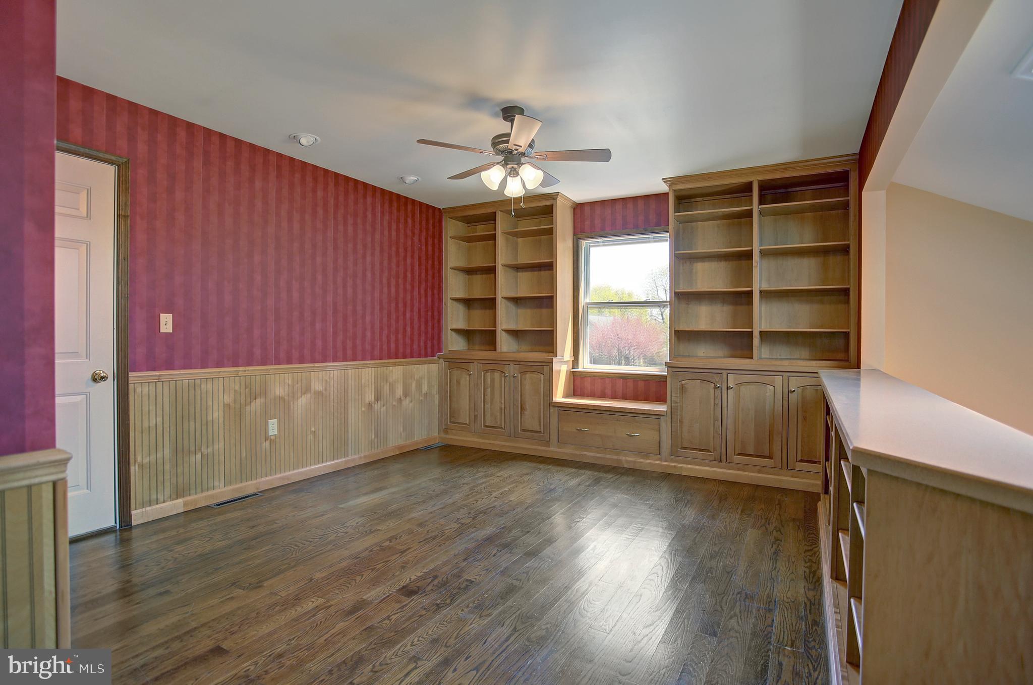 1022 Armstrong Road Carlisle, PA 17013 - Photo 18 of 32 Gallery Image 18