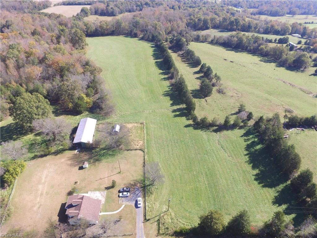 168 Wyo Road Mocksville, NC 27028 - Photo 1 of 16 House, barn and southern border