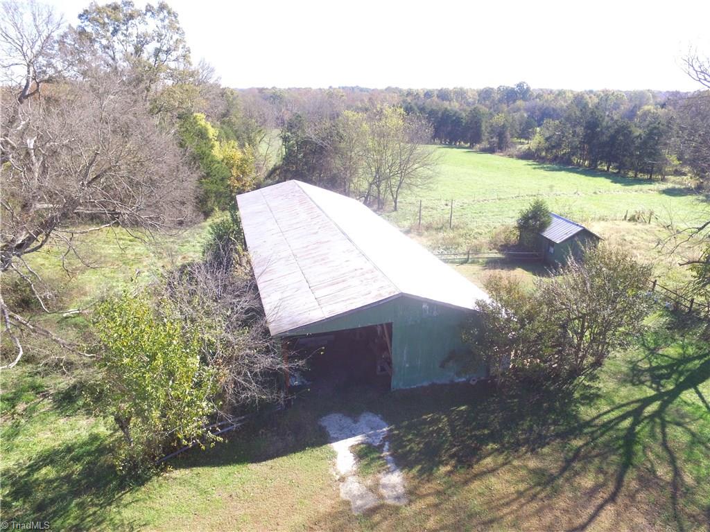 168 Wyo Road Mocksville, NC 27028 - Photo 11 of 16 Great barn