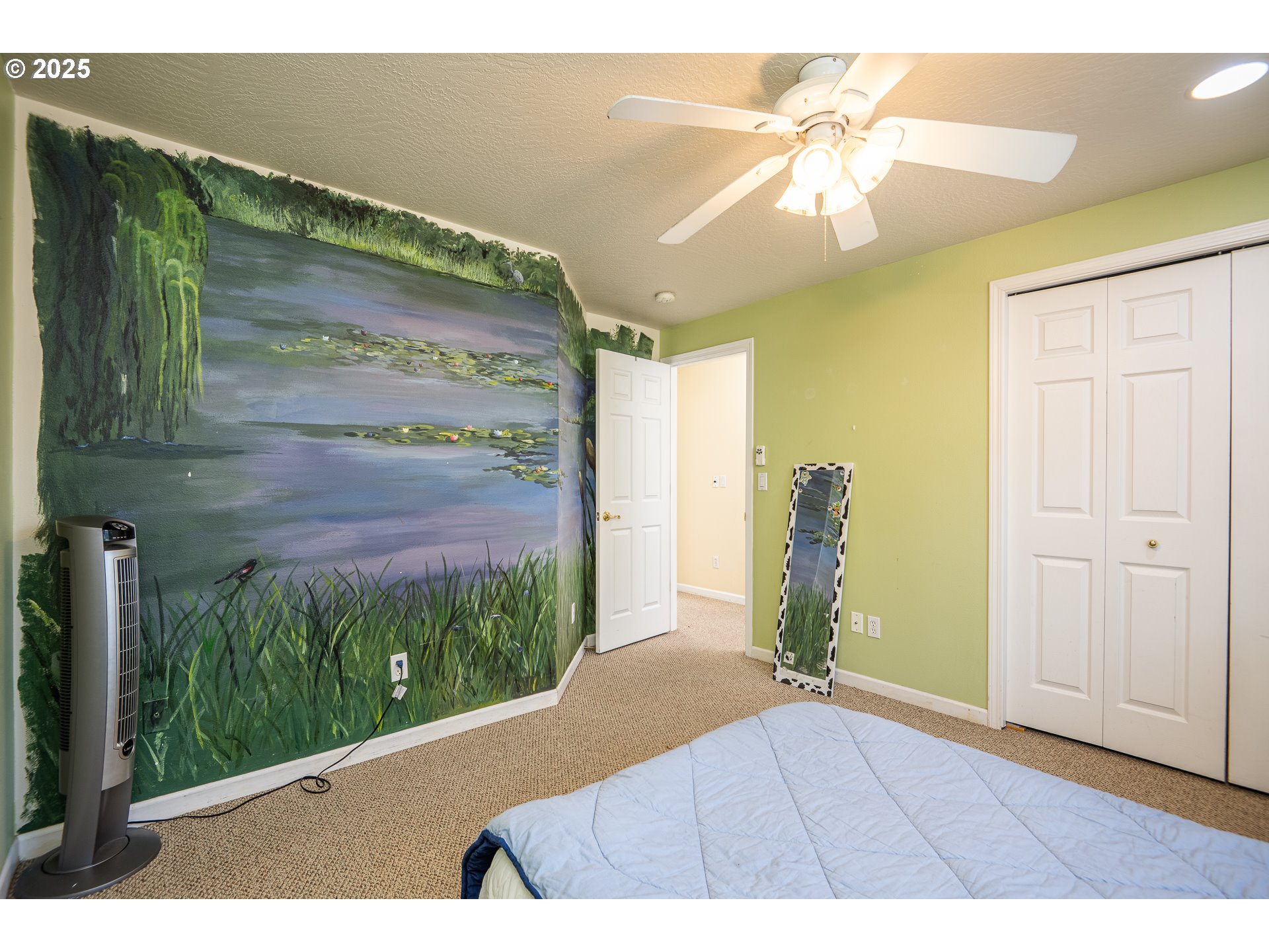 4217 Cole Way Springfield, OR 97478 - Photo 23 of 43 a view of an entryway