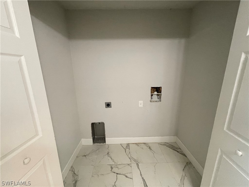 7418 Albany Road Fort Myers, FL 33967 - Photo 10 of 29 Gallery Image 10