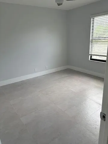 $250,000 | 14 Crossings Circle, Unit E, Boynton Beach, FL 33435