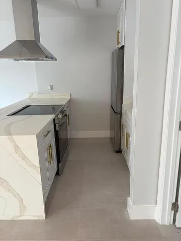 $250,000 | 14 Crossings Circle, Unit E, Boynton Beach, FL 33435