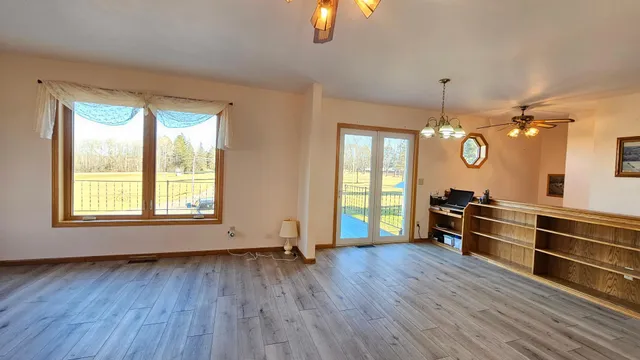 $303,301 | 221 Highway 71, Sebeka, MN 56477