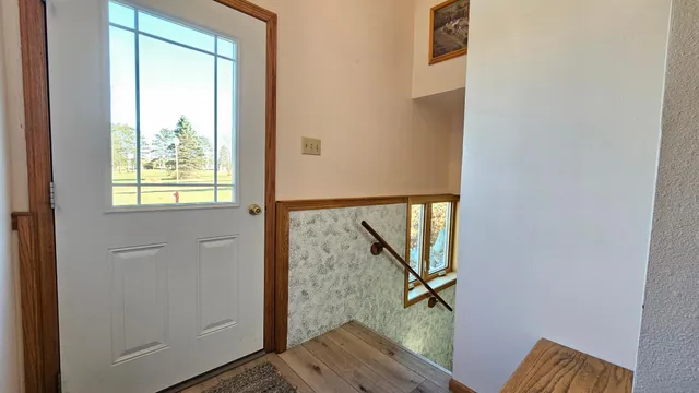 $303,301 | 221 Highway 71, Sebeka, MN 56477