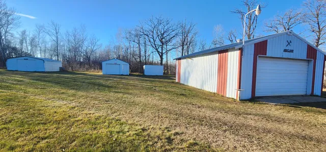 $303,301 | 221 Highway 71, Sebeka, MN 56477