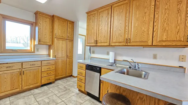 $303,301 | 221 Highway 71, Sebeka, MN 56477