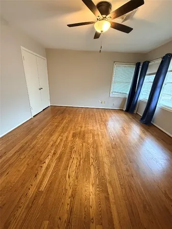 $1,400 | 3914 Law Street, Unit 2, Houston, TX 77005