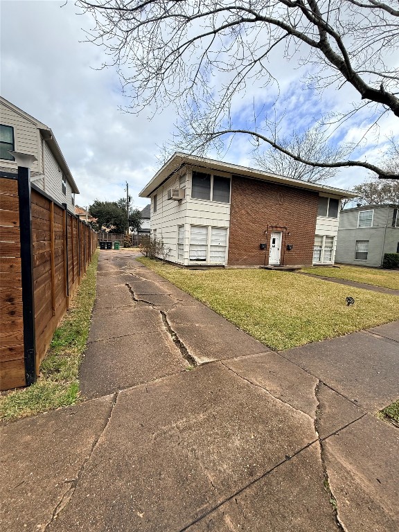 3914 Law Street, Unit 2 Houston, TX 77005 - Photo 17 of 17