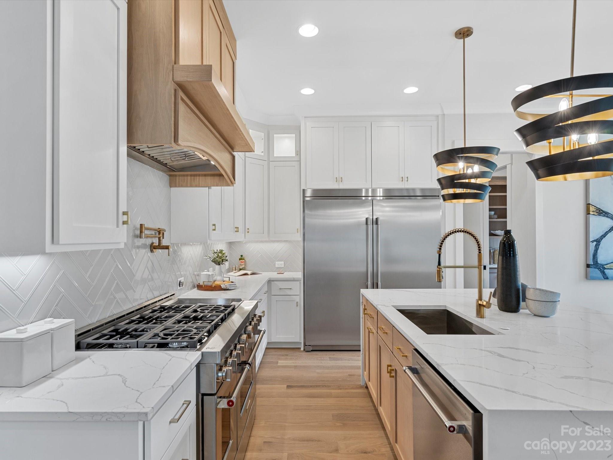 329 Greystone Road Charlotte, NC 28209 - Photo 16 of 48 Gallery Image 16