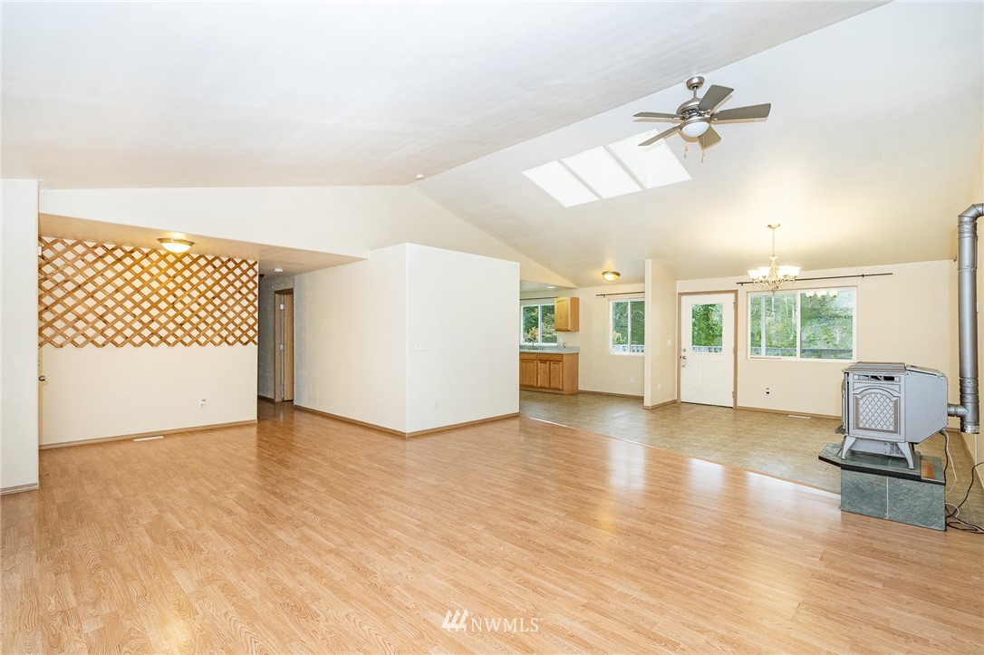 591-18 Burnt Ridge Road Onalaska, WA 98570 - Photo 4 of 38 Gallery Image 4