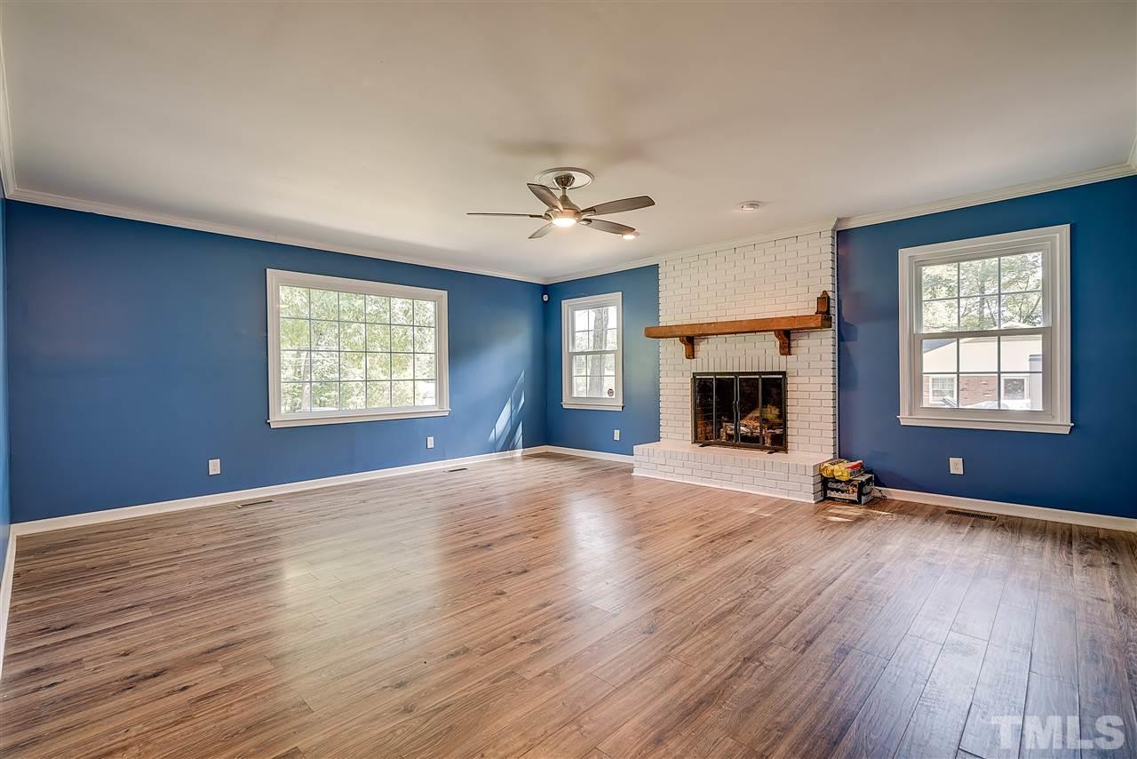 5011 Mandel Road Durham, NC 27712 - Photo 4 of 25 Gallery Image 4