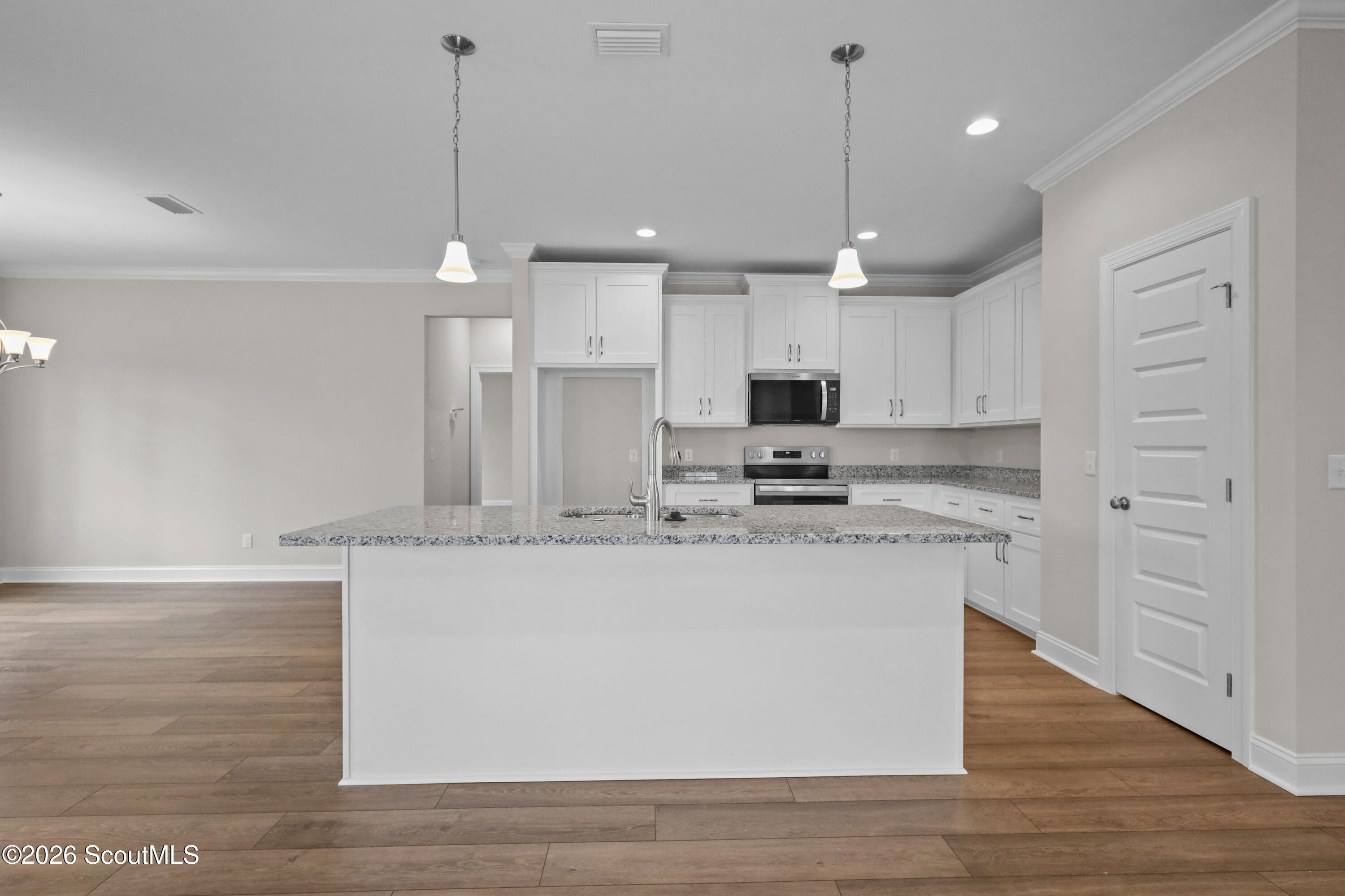 220 Allie Loop Brunswick, GA 31525 - Photo 13 of 30 1H3A1371