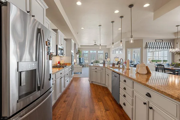 $559,900 | 3433 Peppergrass Court, Green Bay, WI 54311