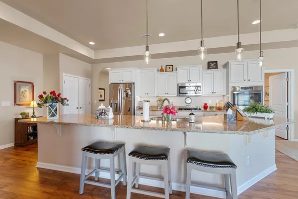 $559,900 | 3433 Peppergrass Court, Green Bay, WI 54311