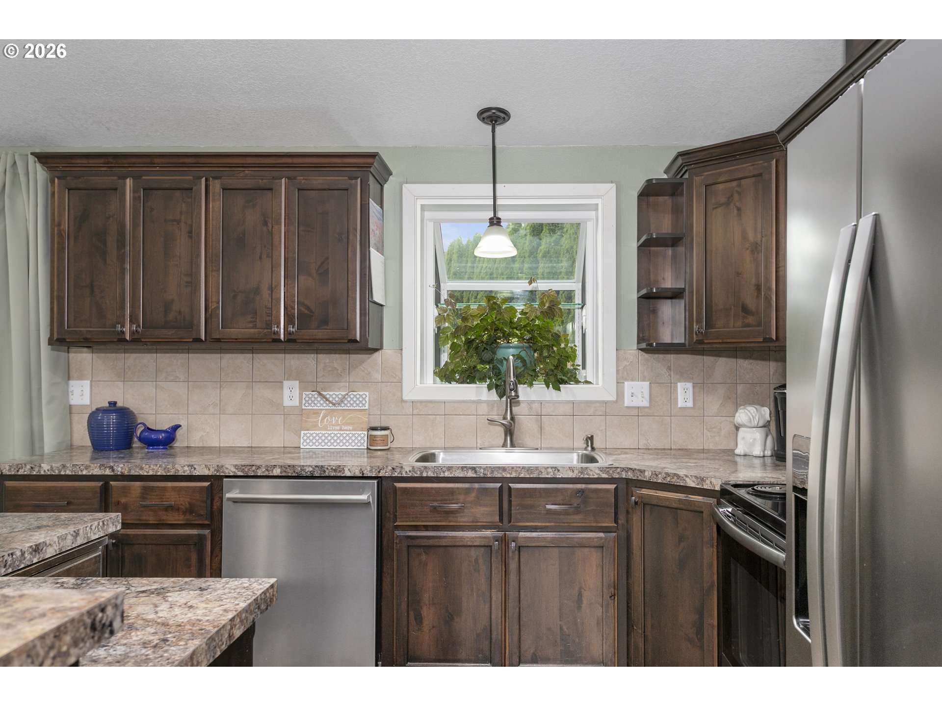 1710 Northwest 3rd Street Battle Ground, WA 98604 - Photo 10 of 37 Kitchen