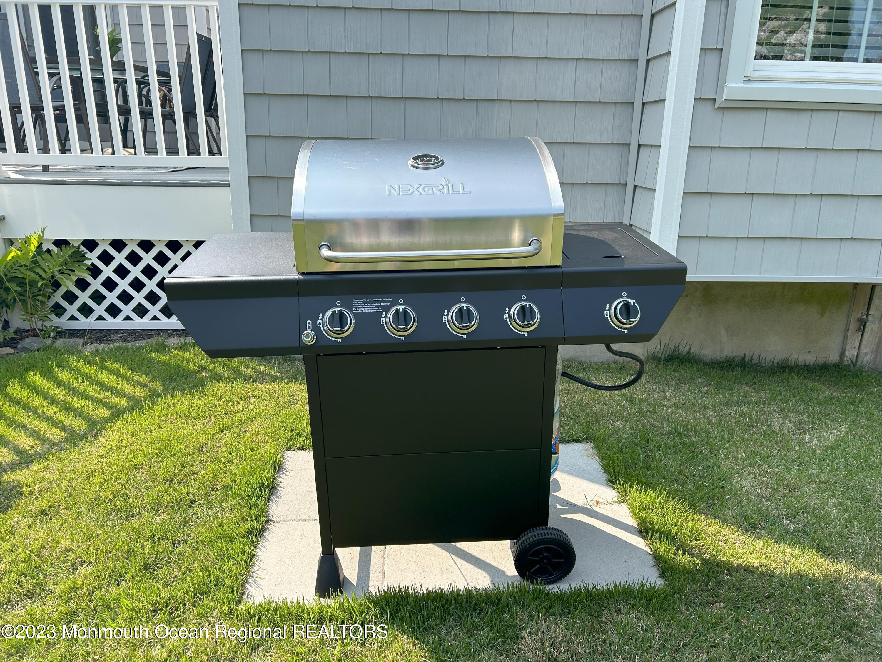 608 Brielle Avenue Brielle, NJ 08730 - Photo 10 of 56 11IMG_1504