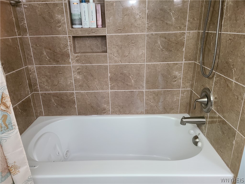 108 Newgate Road Amherst, NY 14226 - Photo 25 of 29