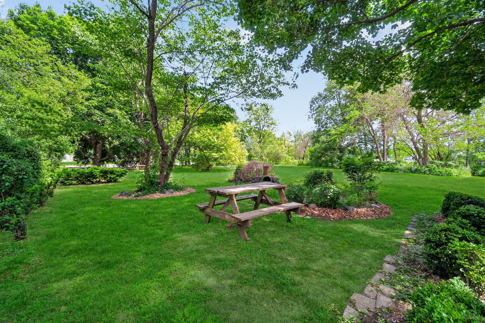 36W927 Red Gate Road St. Charles, IL 60175 - Photo 28 of 47