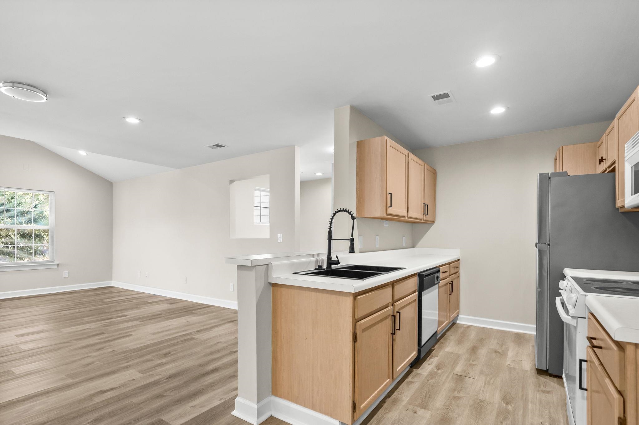 4276 Santolina Way, Unit G Murrells Inlet, SC 29576 - Photo 14 of 47