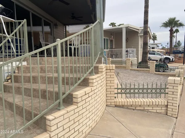 $296,500 | 1572 Yakima Avenue, Unit 572, Apache Junction, AZ 85119